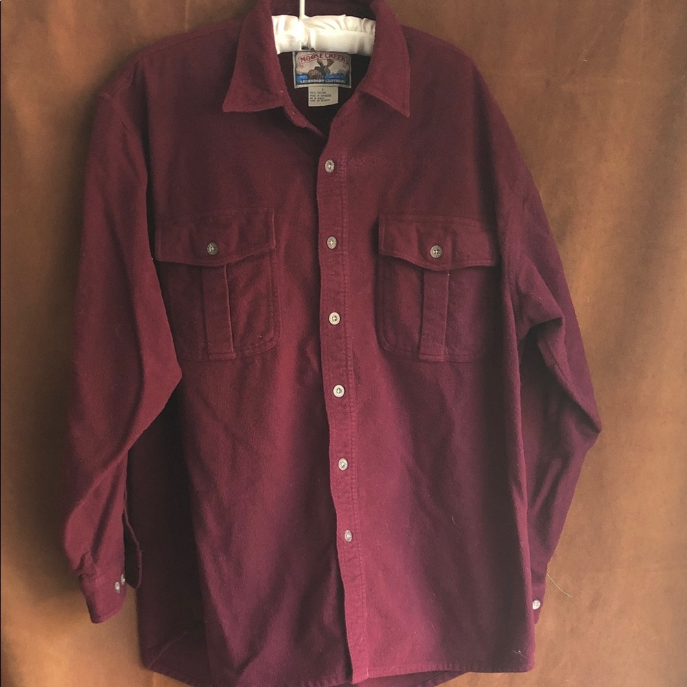 Men's Long-Sleeve Button-Down Shirt in Burgundy
